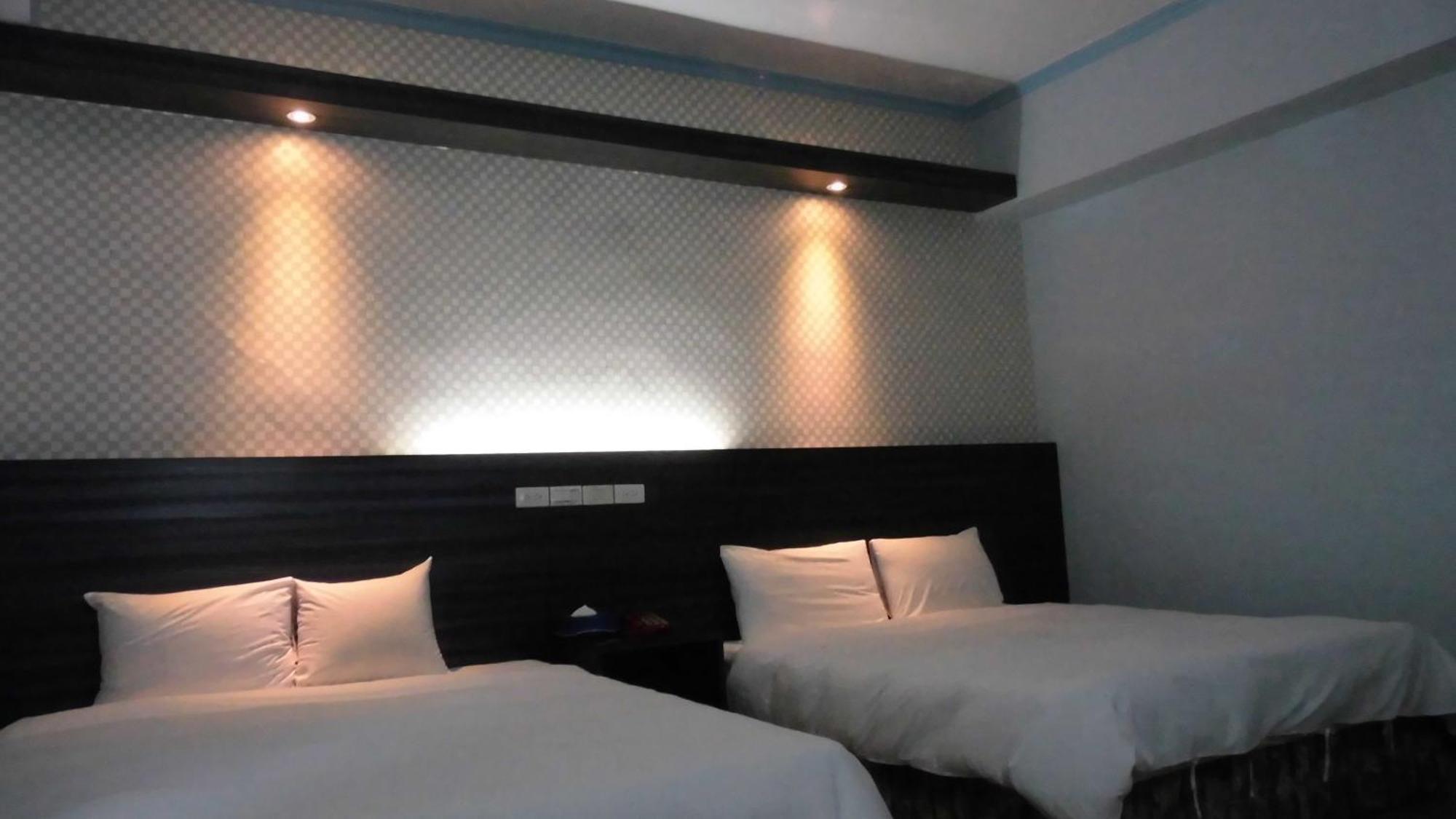 Modern Plaza Hotel Cao Hùng Phòng bức ảnh